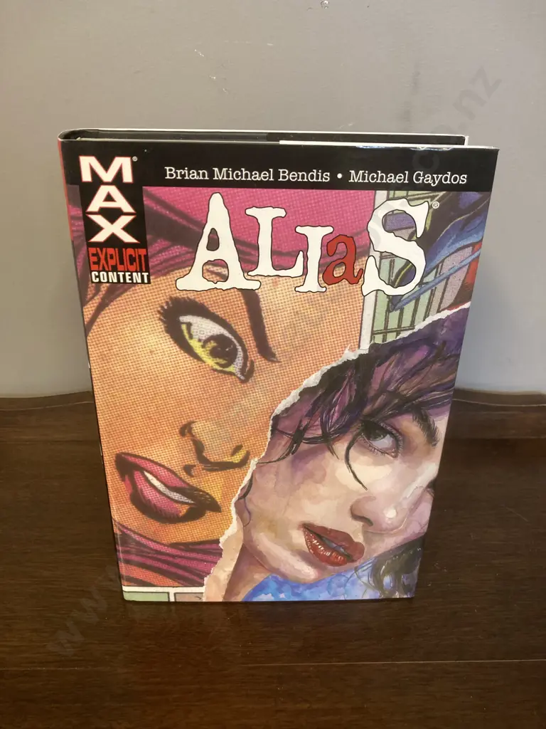 Max, ALIAS Omnibus Brian Michael Bendis Comics 2014 First Edition First Print Hardcover (Looks Unread) Image 1++