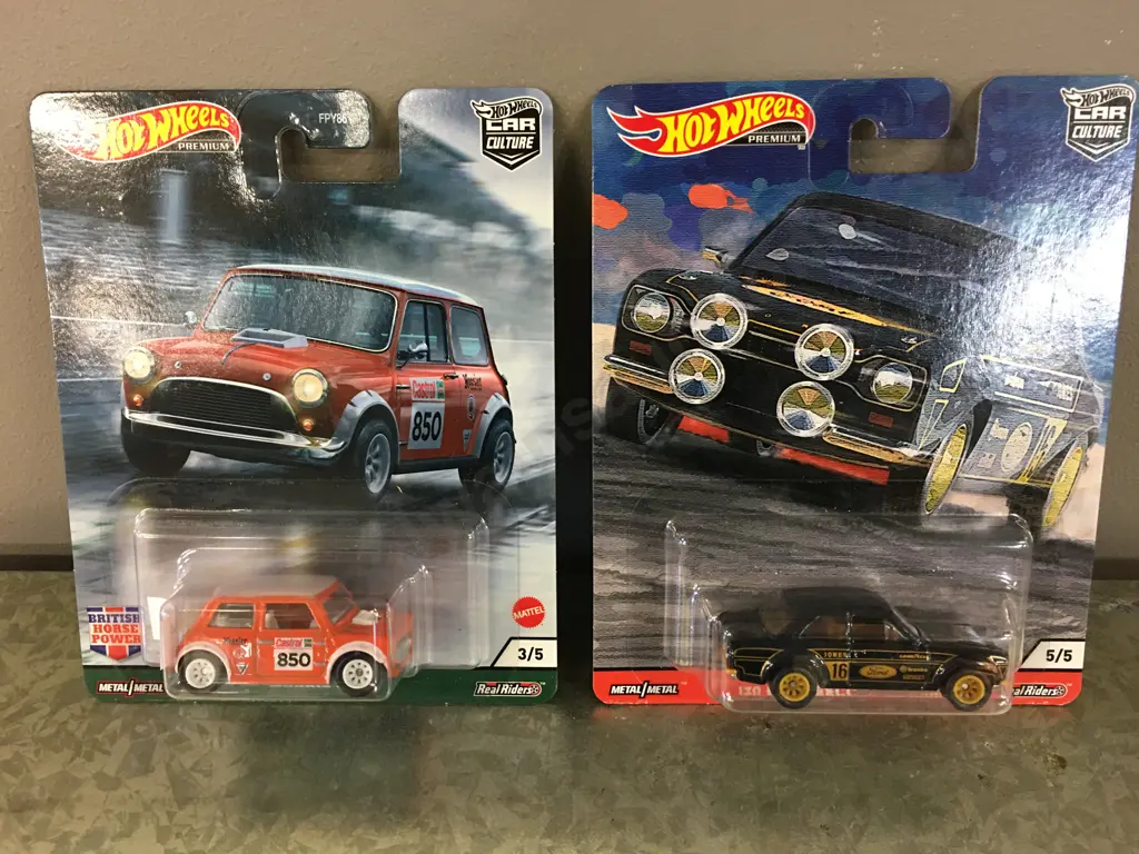 Hot Wheels '70 Ford Escort RS1600 5/5 Door Slammers & Morris Mini 3/5 Image 1++