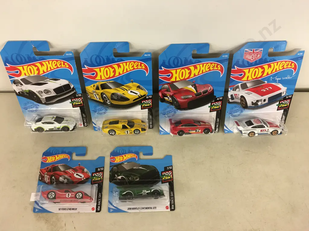 Hot Wheels x 6 - HW Race Day Models Image 1++