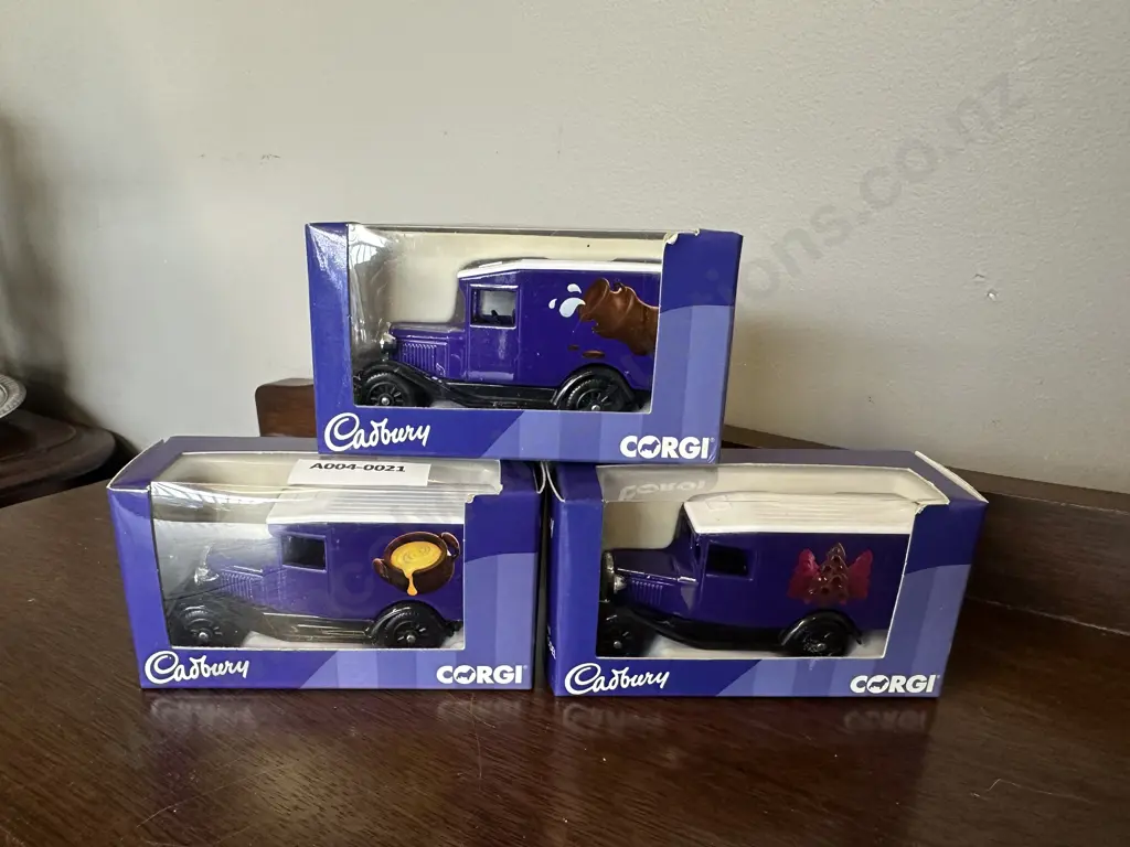 Rare Complete Set of Three Corgi Cadbury Hornby Hobbies Model T Ford Delivery Vans, Boxed Image 1++