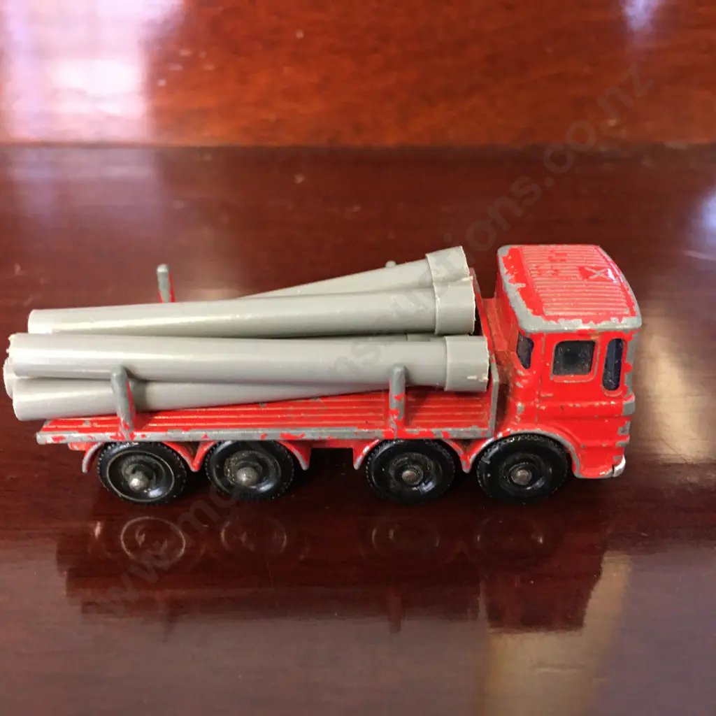 Vintage  Matchbox No 10 Pipe Truck With 6 Pipes, 1960s Lesney (Model Before The Ergonomic Cab Model) Image 1++