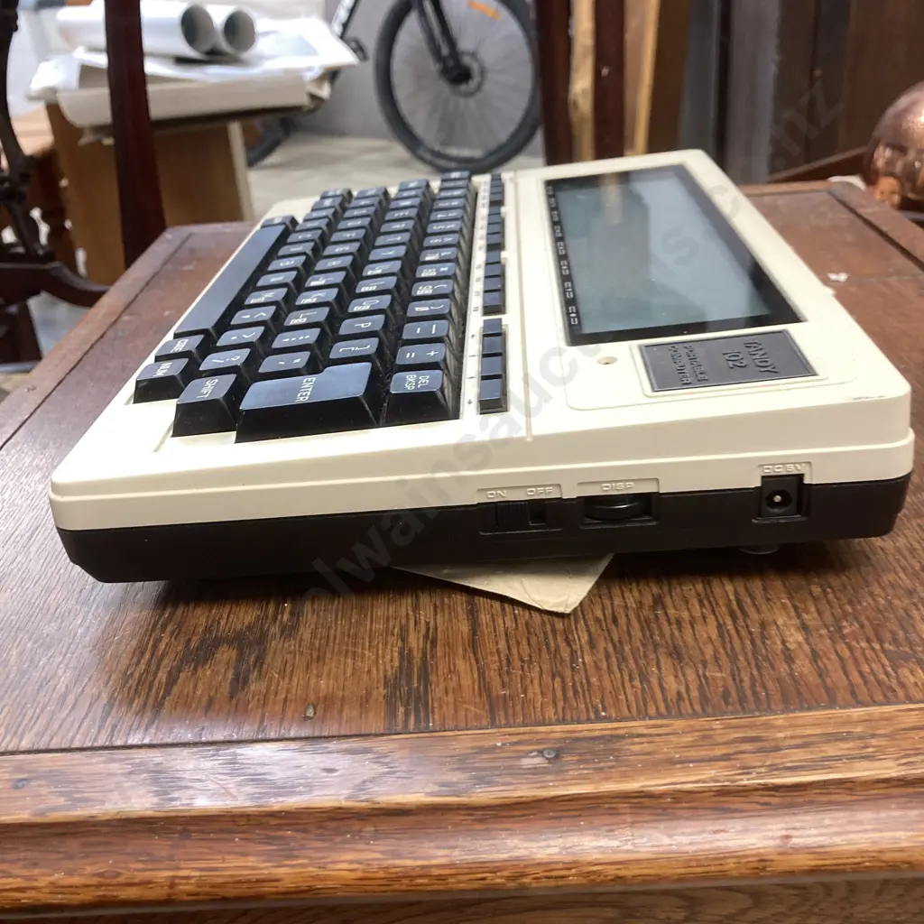 Rare Vintage Tandy TRS-80 Model 102 Portable Computer With Case & Instructions c1980s Image 1++
