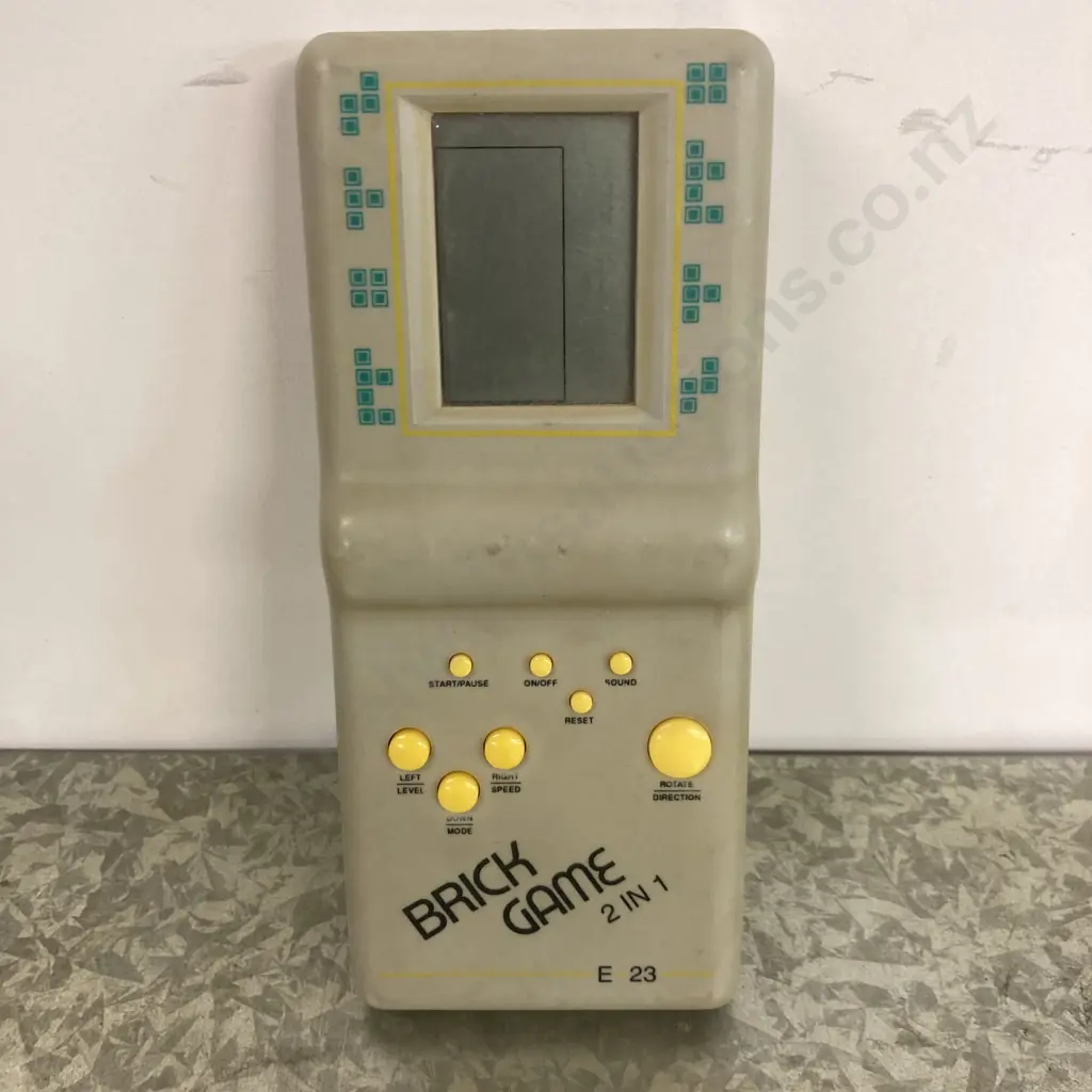 Vintage Brick Game Handheld 2 in 1 Game Console E-23 Image 1++