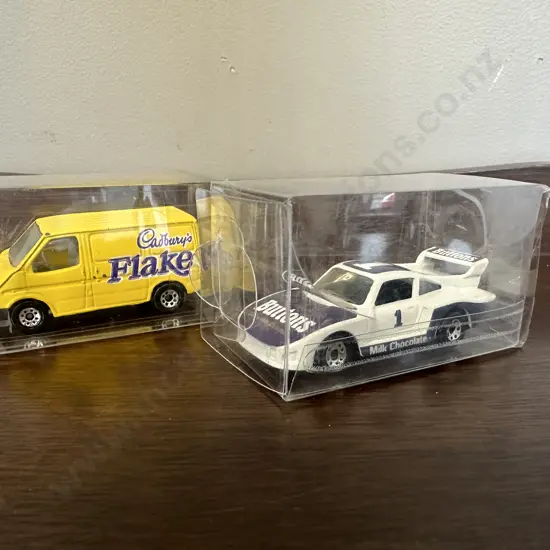 Rare Matchbox Cadbury Buttons-Racing Porsche 935-White MB41 & Ford Transit Cadbury Flake MB60