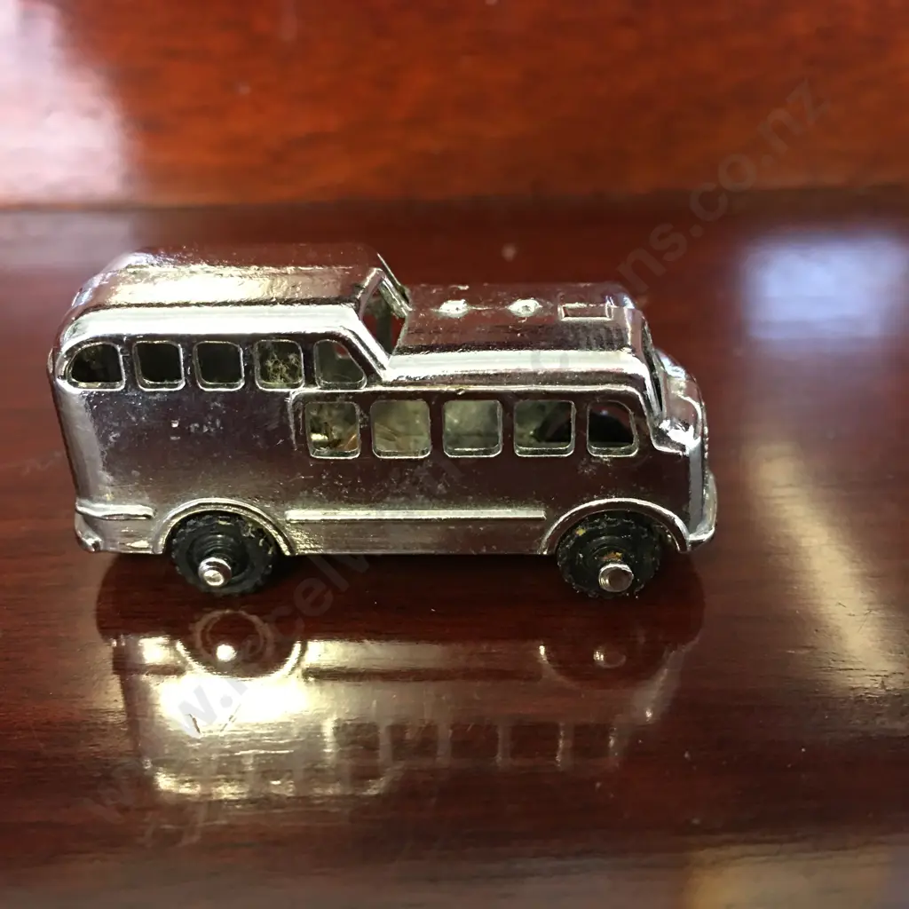 Rare 1960's Streamlux (Australia) #7 - Commer Coach 52mm Chrome Image 1++