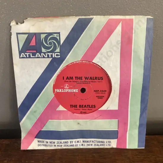 The Beatles, Hello Goodbye / I Am the Walrus, Vinyl 45 (New Zealand, 1967) Red and Black Parlophone Label