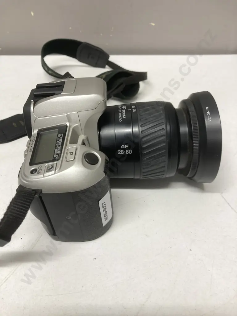 Minolta Dynax 505si 35mm SLR Film Camera With AF 28-80 Zoom Lens Image 1++