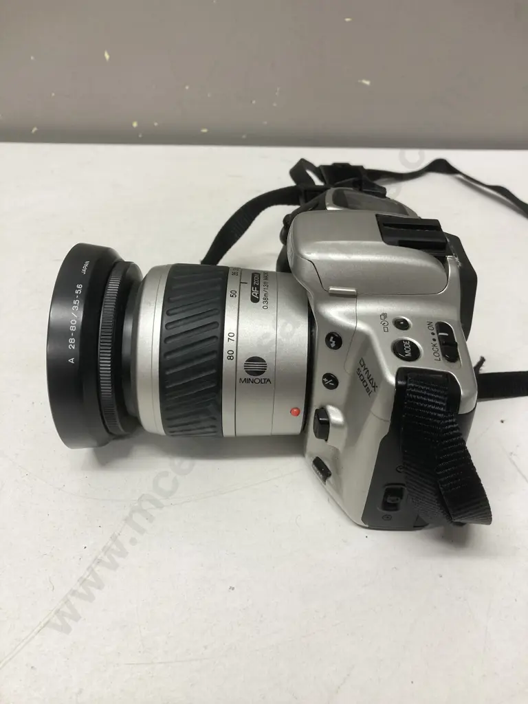 Minolta Dynax 500si 35mm SLR Film Camera With AF 28-80 Zoom Lens Image 1++