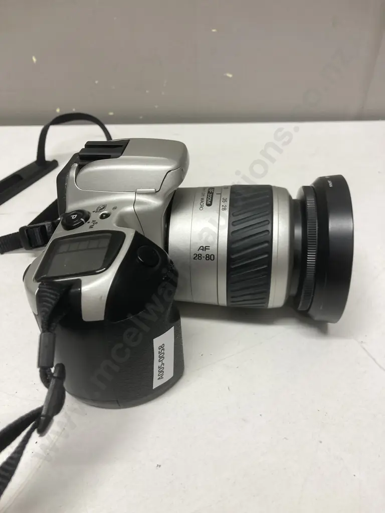 Minolta Dynax 500si 35mm SLR Film Camera With AF 28-80 Zoom Lens Image 1++