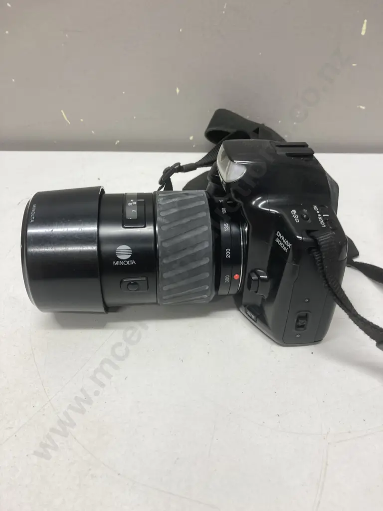 Minolta Dynax 300si 35mm SLR Film Camera With AF 75-300 & AF 35-70 Lenses, Film Etc Image 1++