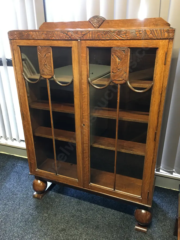 Art Deco Oak China Cabinet With Key Carved Detail H127,W87,D32cm.  Image 1++