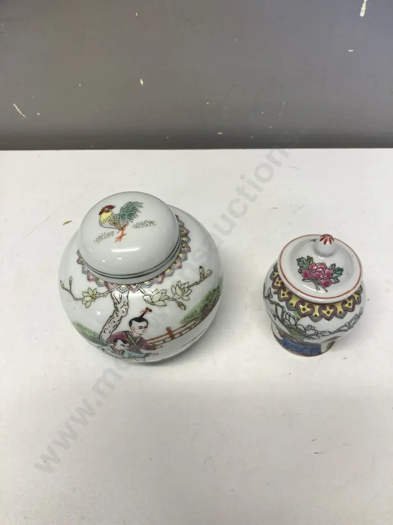 Pair of Chinese Ginger Jars Image 1++