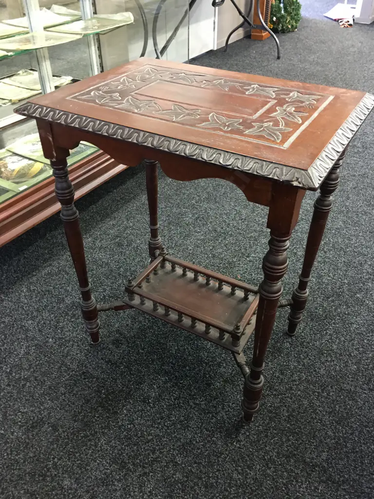 Edwardian Mahogany Side Table Image 1++