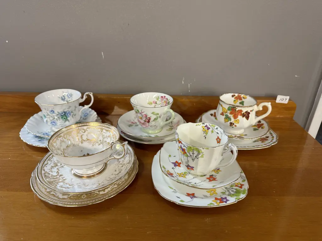 Selection of China Trios x 5 Including Royal Albert, Aynsley Etc Image 1++