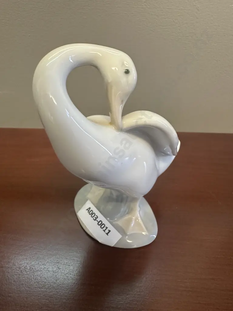 Vintage Lladro Goose Figurine #A-15A. H11cm Image 1++