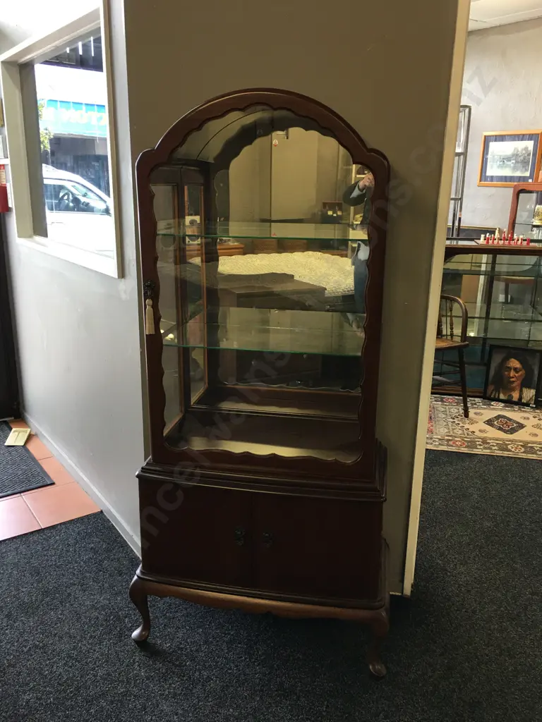Mahogany Queen Anne Style Dome Top China Display Cabinet, Mirror Back, Glass Shelves, 2 Doors At Base. H159 W76 D35cm Image 1++