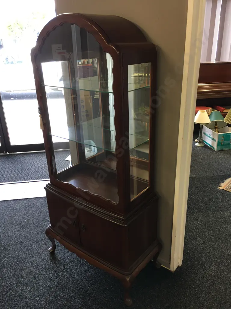 Mahogany Queen Anne Style Dome Top China Display Cabinet, Mirror Back, Glass Shelves, 2 Doors At Base. H159 W76 D35cm Image 1++