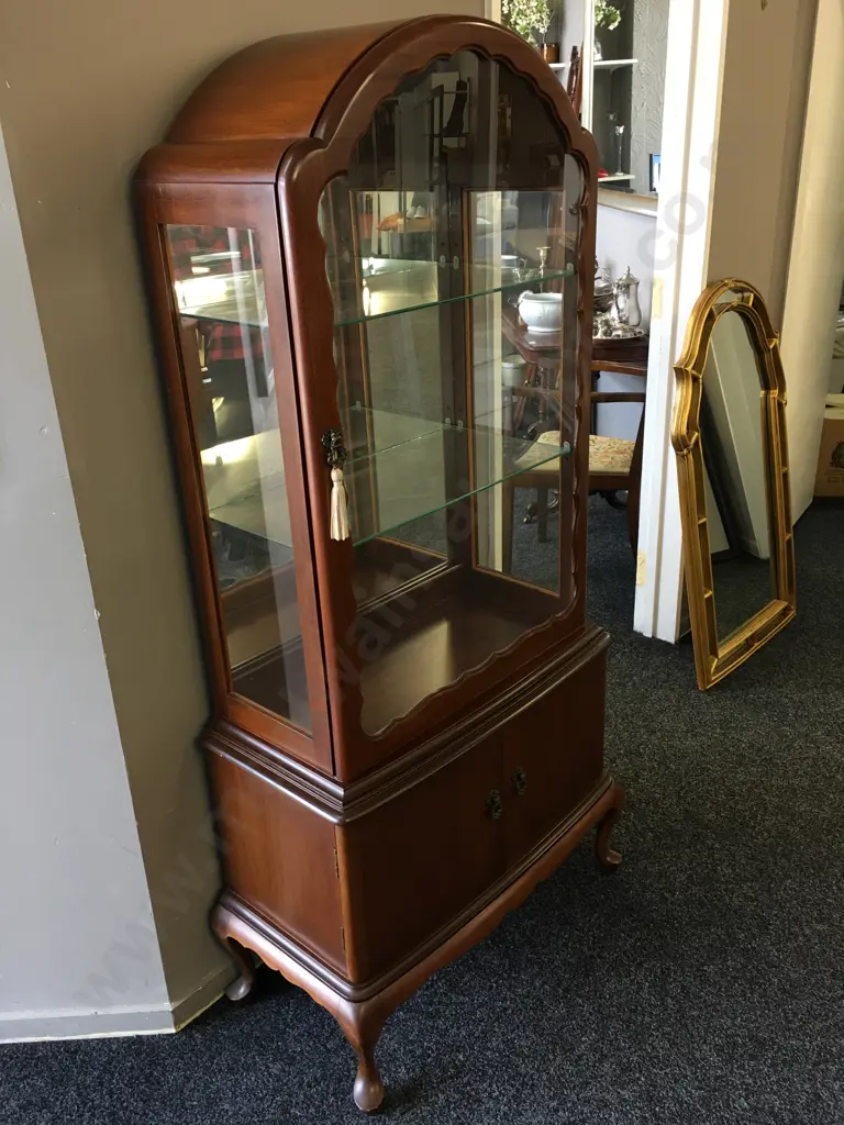 Mahogany Queen Anne Style Dome Top China Display Cabinet, Mirror Back, Glass Shelves, 2 Doors At Base. H159 W76 D35cm Image 1++