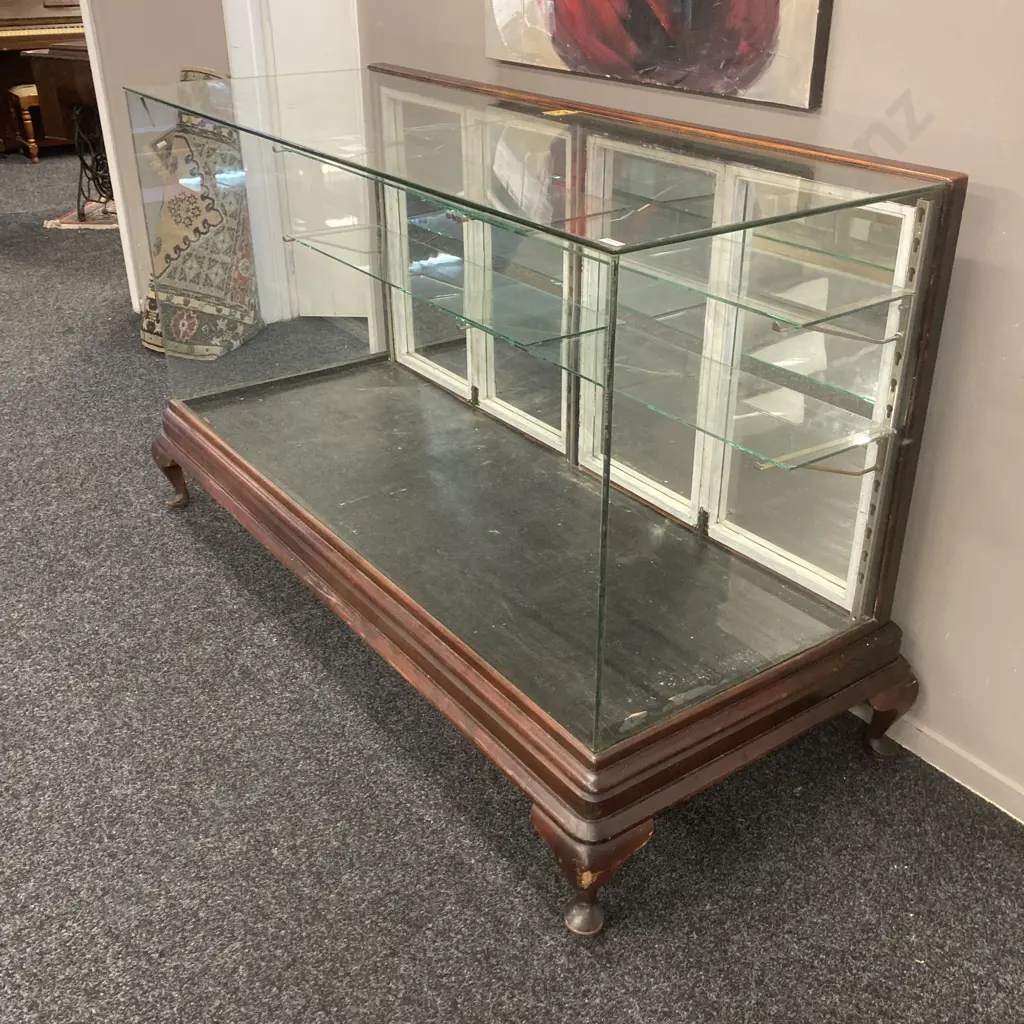 Large Antique Shop Display Cabinet. H97 W167 D70cm (Top Glass Has Cracked) Image 1++