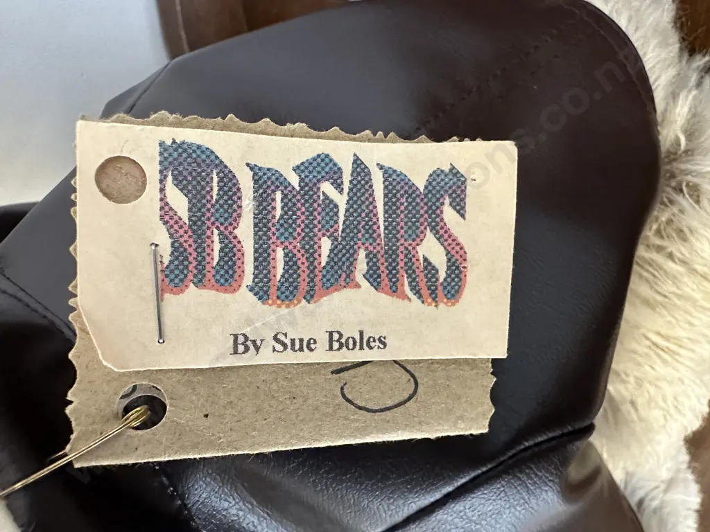 'Pilot' SB Bears New Zealand Handmade Bear With Tag Image 1++
