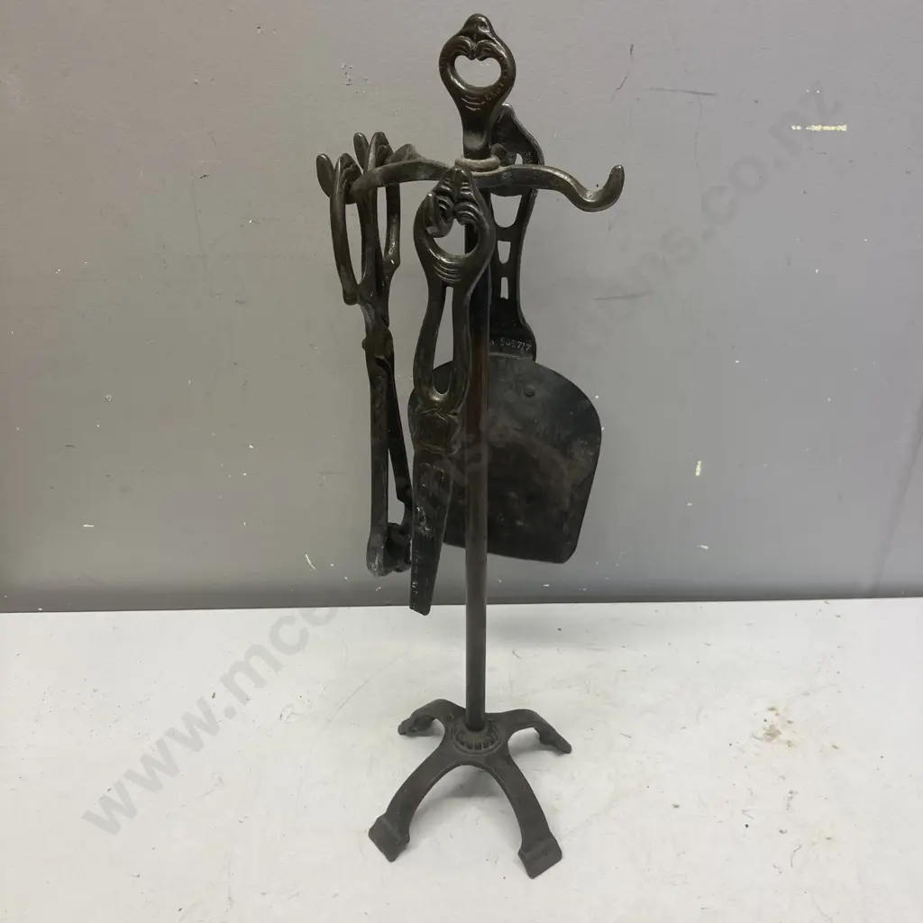 Vintage English Fireside Set With Brush Missing Image 1++