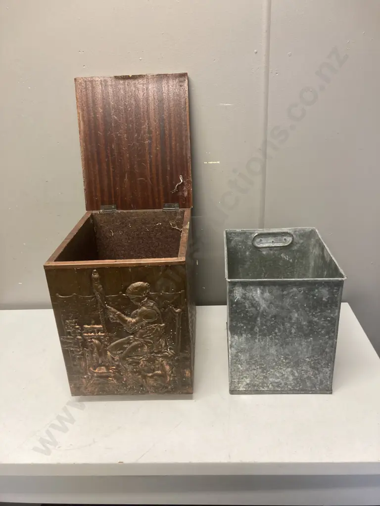 Vintage Beaten Copper Fireside Kindling Box With Spinning Lady Detail, Steel Bucket Inner. H33 W265 D30cm Image 1++