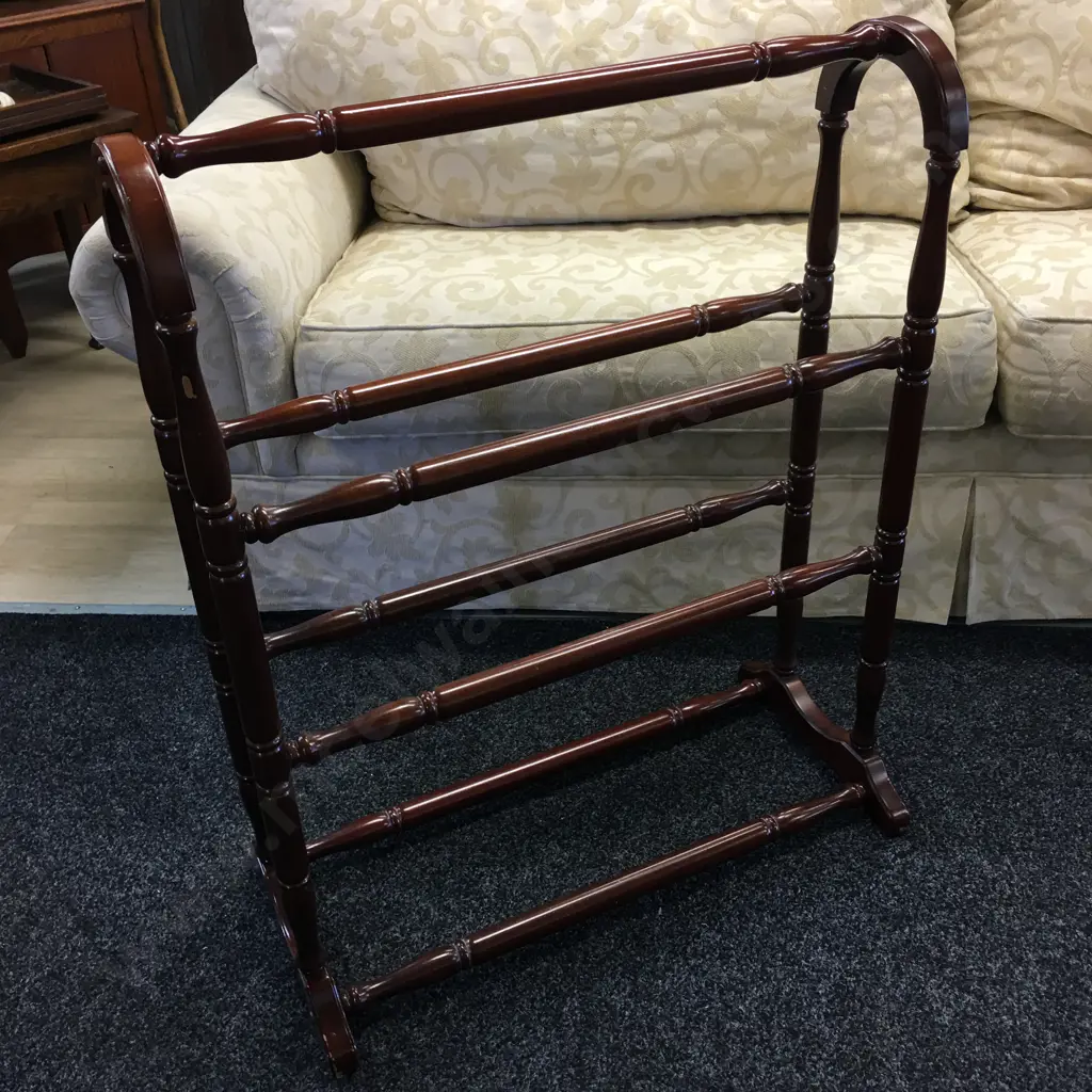 Vintage Mahogany Towel/Blanket Rack Holder H86,W70,D33cm. Image 1++