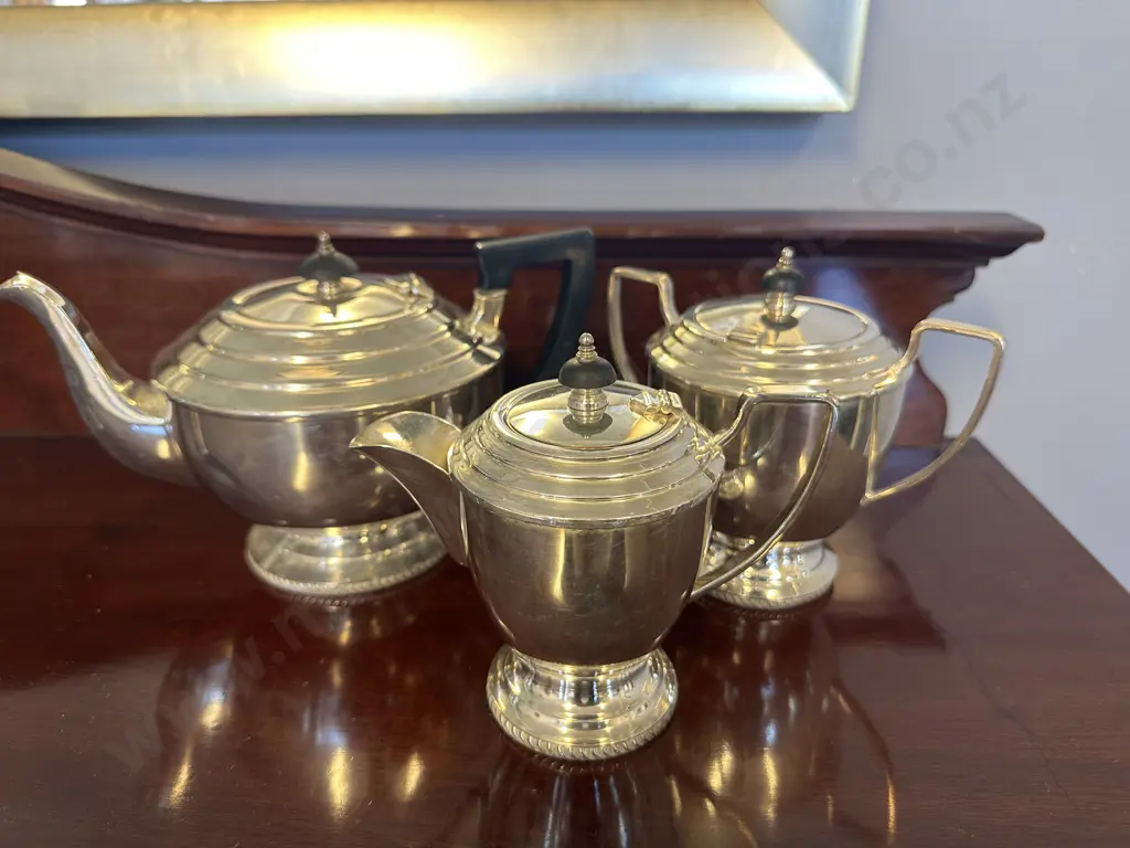 'Hecworth' Silverware Tea Pot, Sugar Bowl & Jug Image 1++