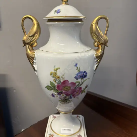 Vintage Alka Kunst Alboth KAISER Porcelain Amphora Flower Vase, Gold Gilt & Swan Handles. H35cm