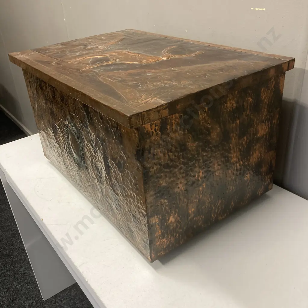 Vintage Beaten Copper Fireside Wood Box With Stag & Plaque Detail. H32 W58 D37cm Image 1++