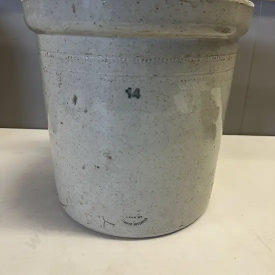 Vintage Timaru Potteries Stone Ware Lidded Crock Small Chip On Lid H14cm