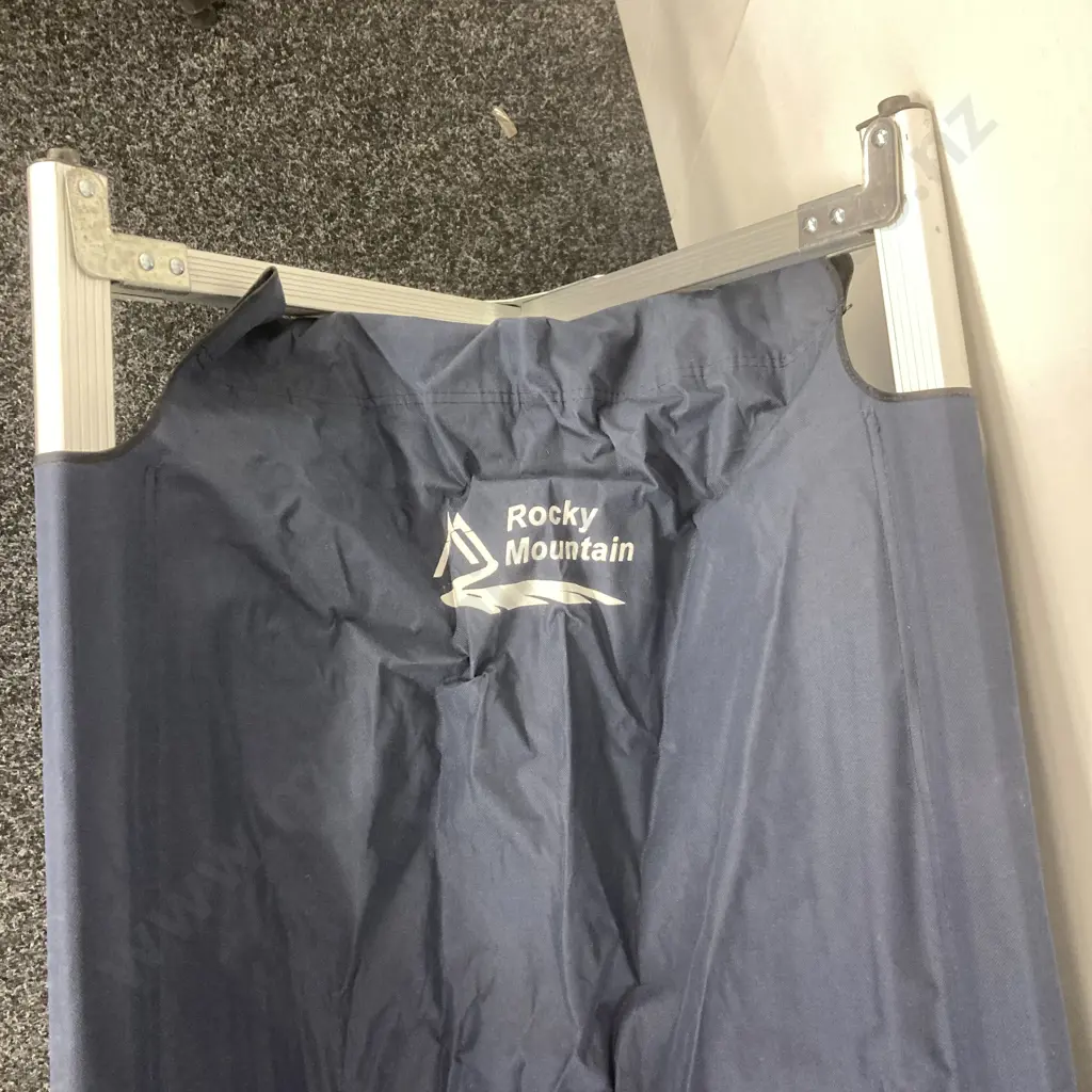 Rocky Mountain Folding Camp Stretcher With Bag Image 1++