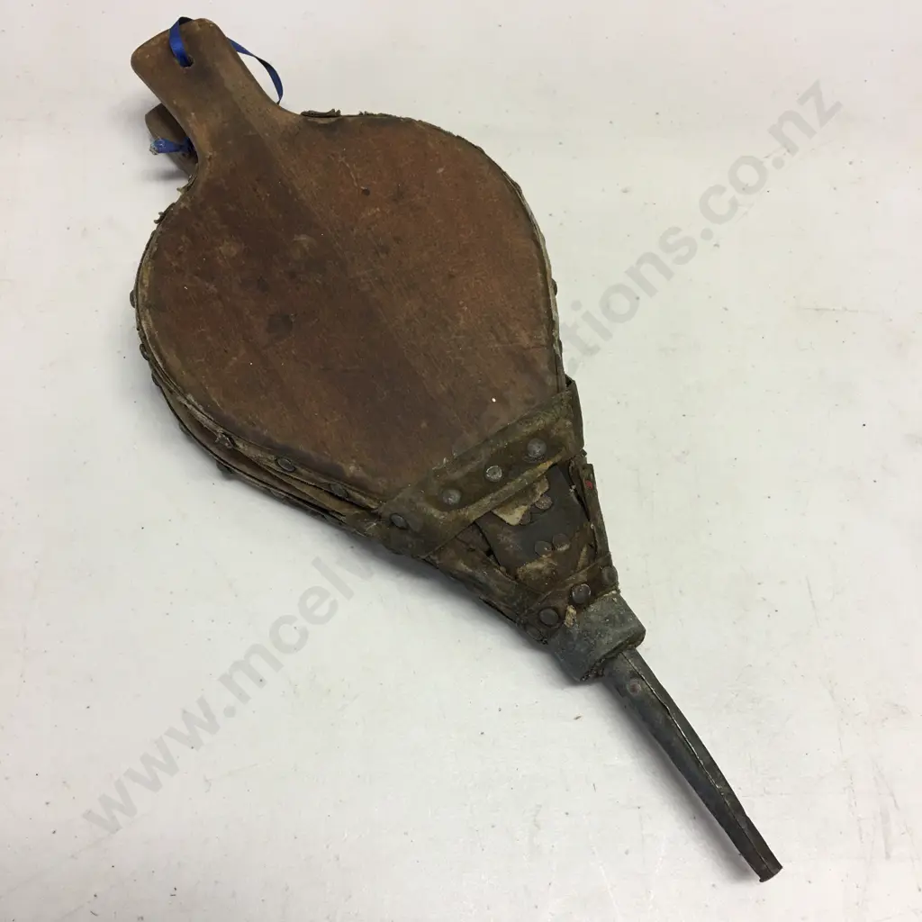 Antique Fire Place Bellows Image 1++