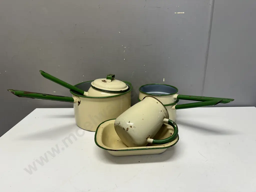 Vintage Enamel Ware Pots, Etc Image 1++