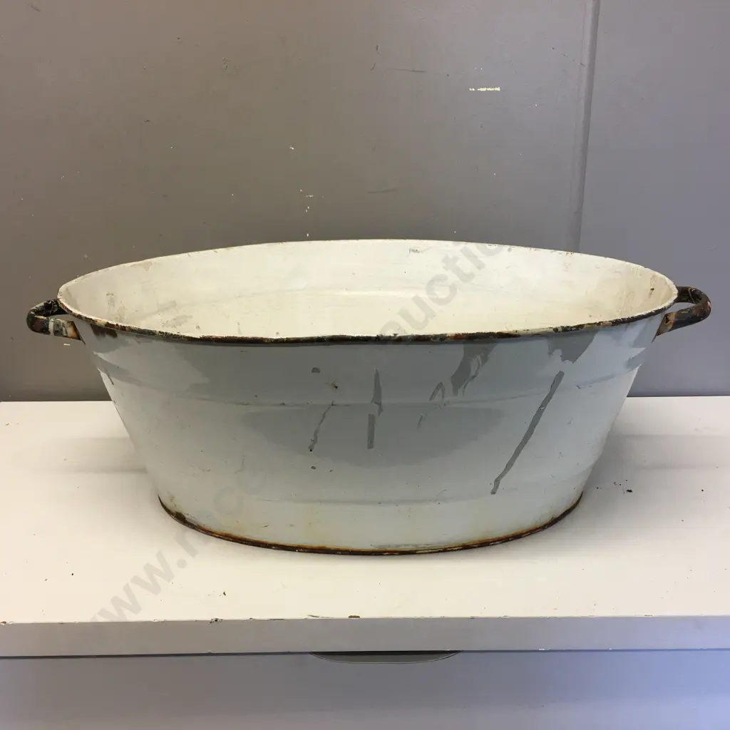 Large Vintage White Enamel Oval Wash Basin Image 1++