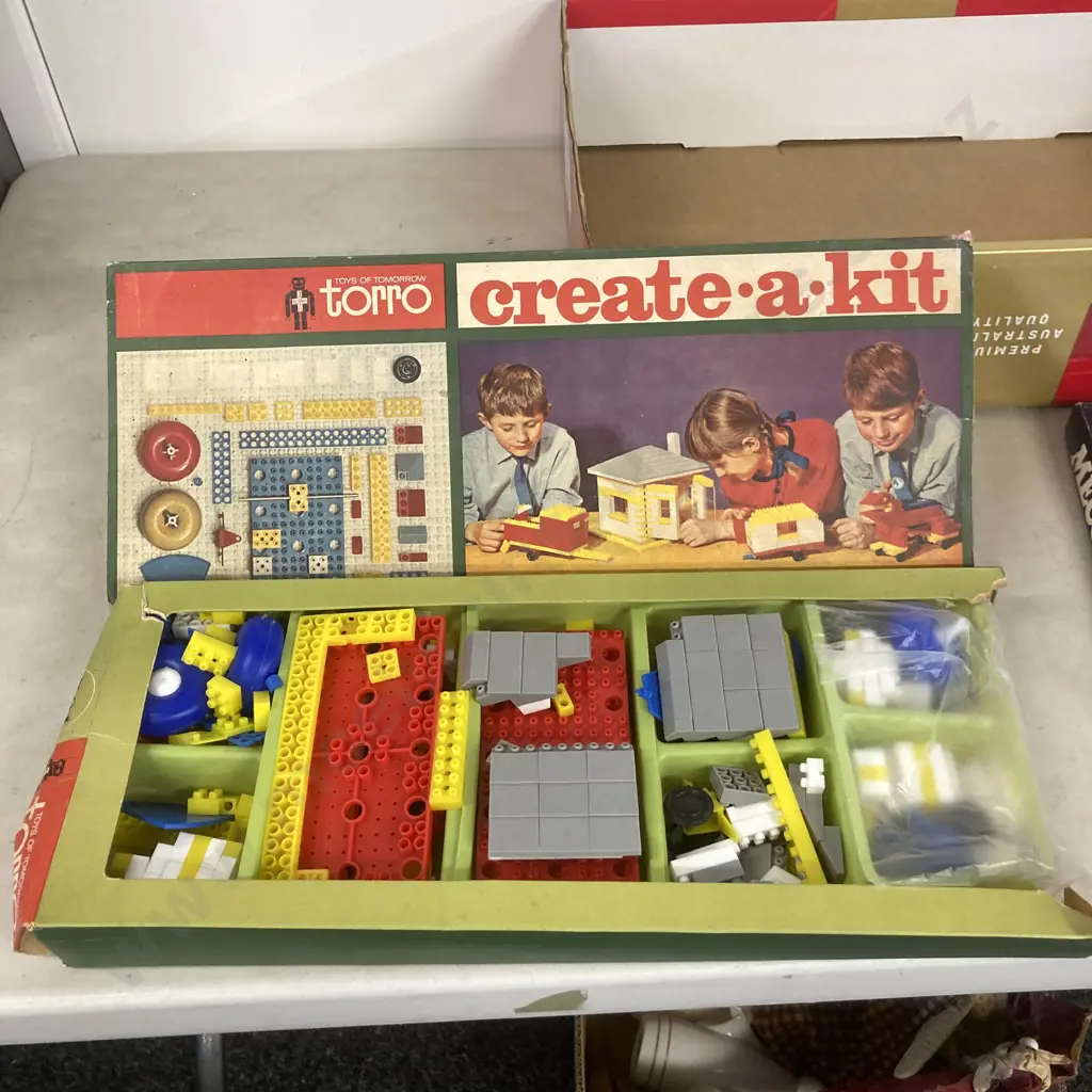 1960s Vintage TORRO Create-a-Kit 501New Zealand Made With Original Box Image 1++