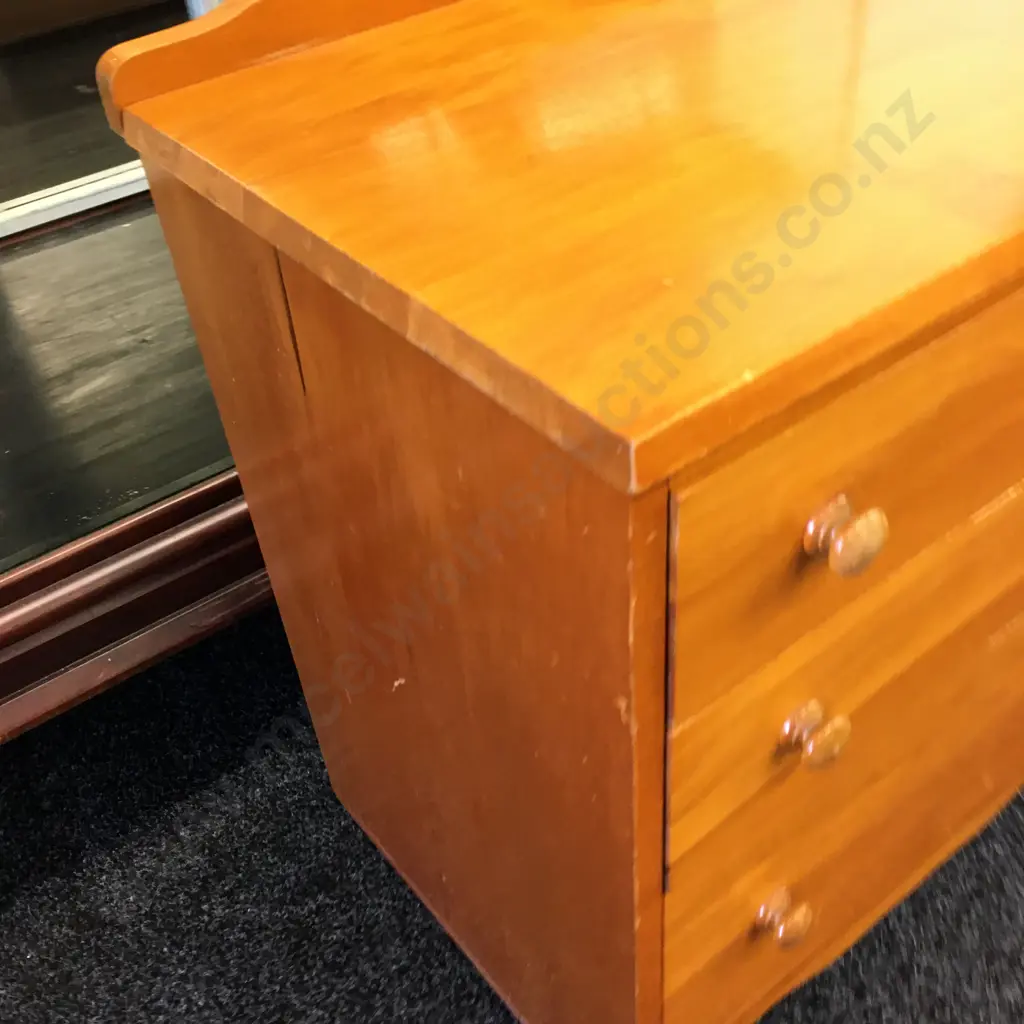Rimu Chest Of Drawers Three Drawers Knob Handles H68,W62,D42cm. Image 1++