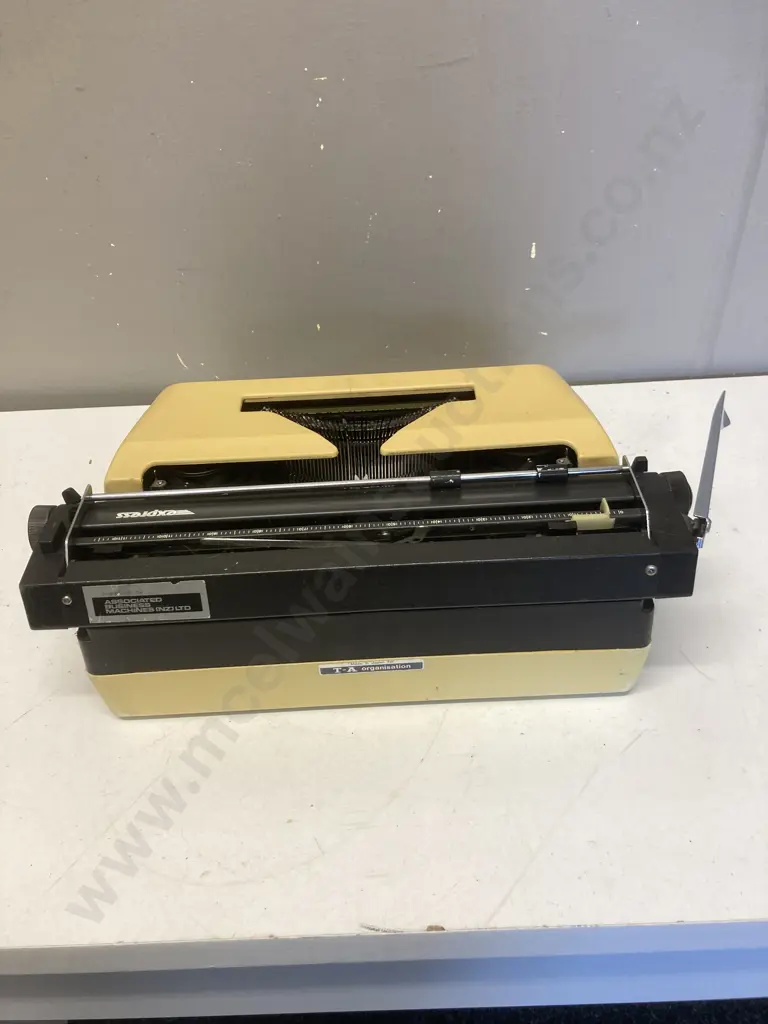 Vintage Royal Express Typewriter Mustard Yellow With Case, Made in Japan for T-A Organisation Image 1++