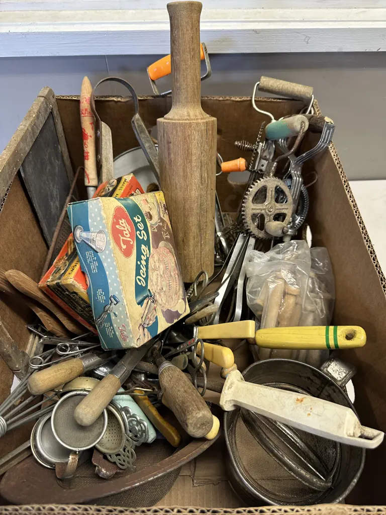 Selection Of Vintage Kitchen Items Including Rolling Pin, Hand Beaters, Wooden Pegs Etc Image 1++