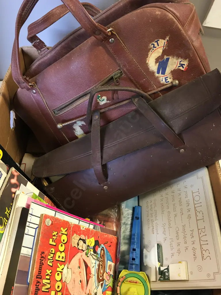 Vintage Leather Bag, Sheet Music Bag, Books Etc Image 1++