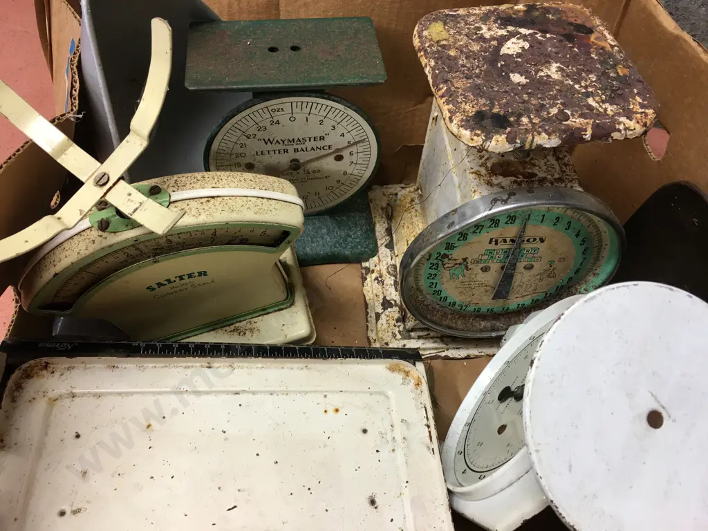 Selection Of Vintage Scale Items Image 1++