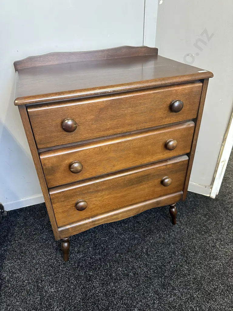 Mahogany 3 Drawer Tallboy With Spindle Legs. H81 W62 D40cm Image 1++