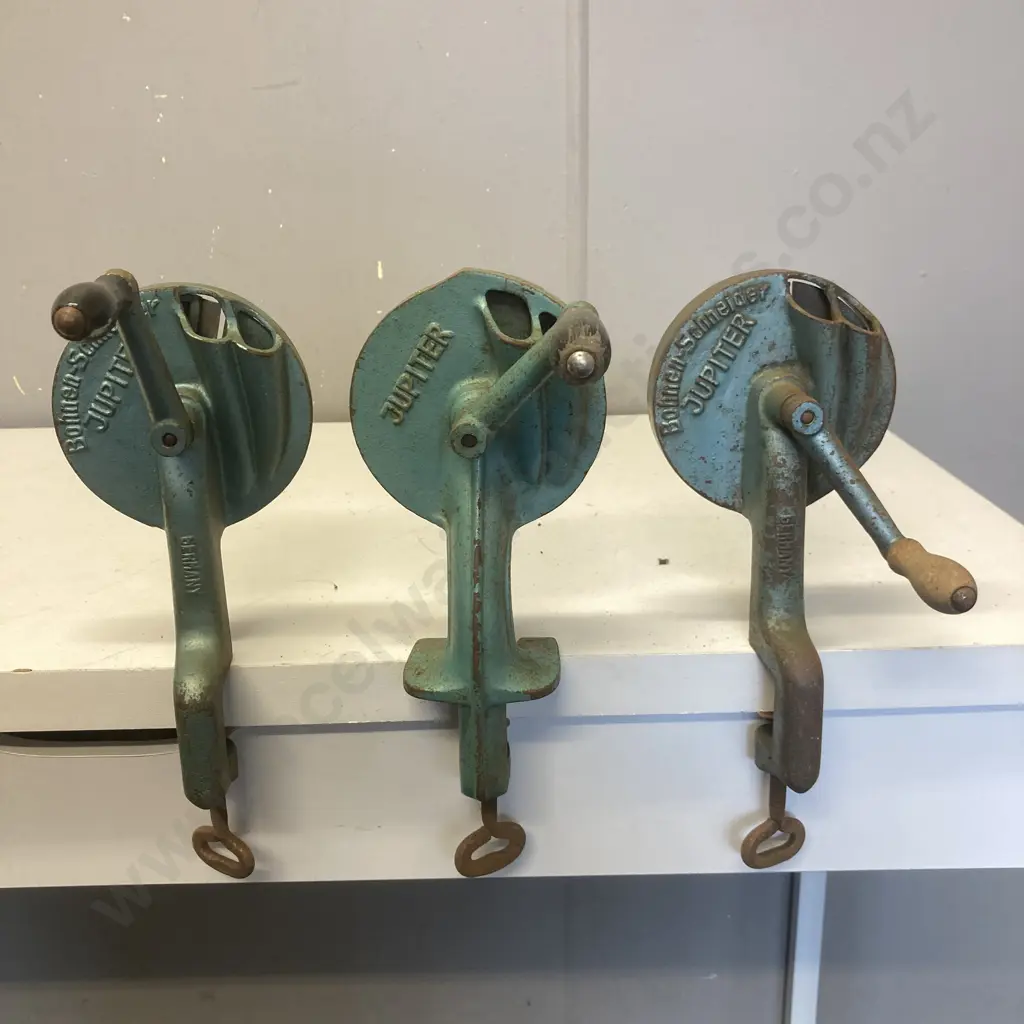 Lot of 3 x Jupiter German Bean Slicers Image 1++