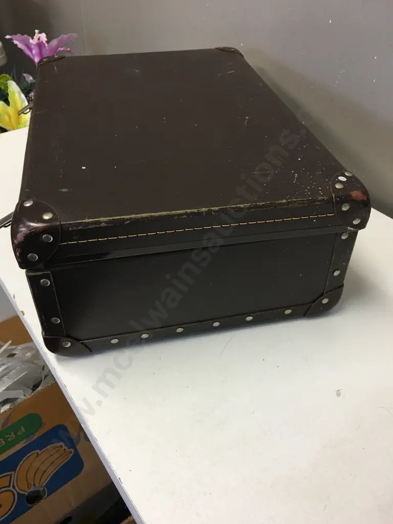 Vintage Letholite Suitcase. H17 W46 D32cm Image 1++