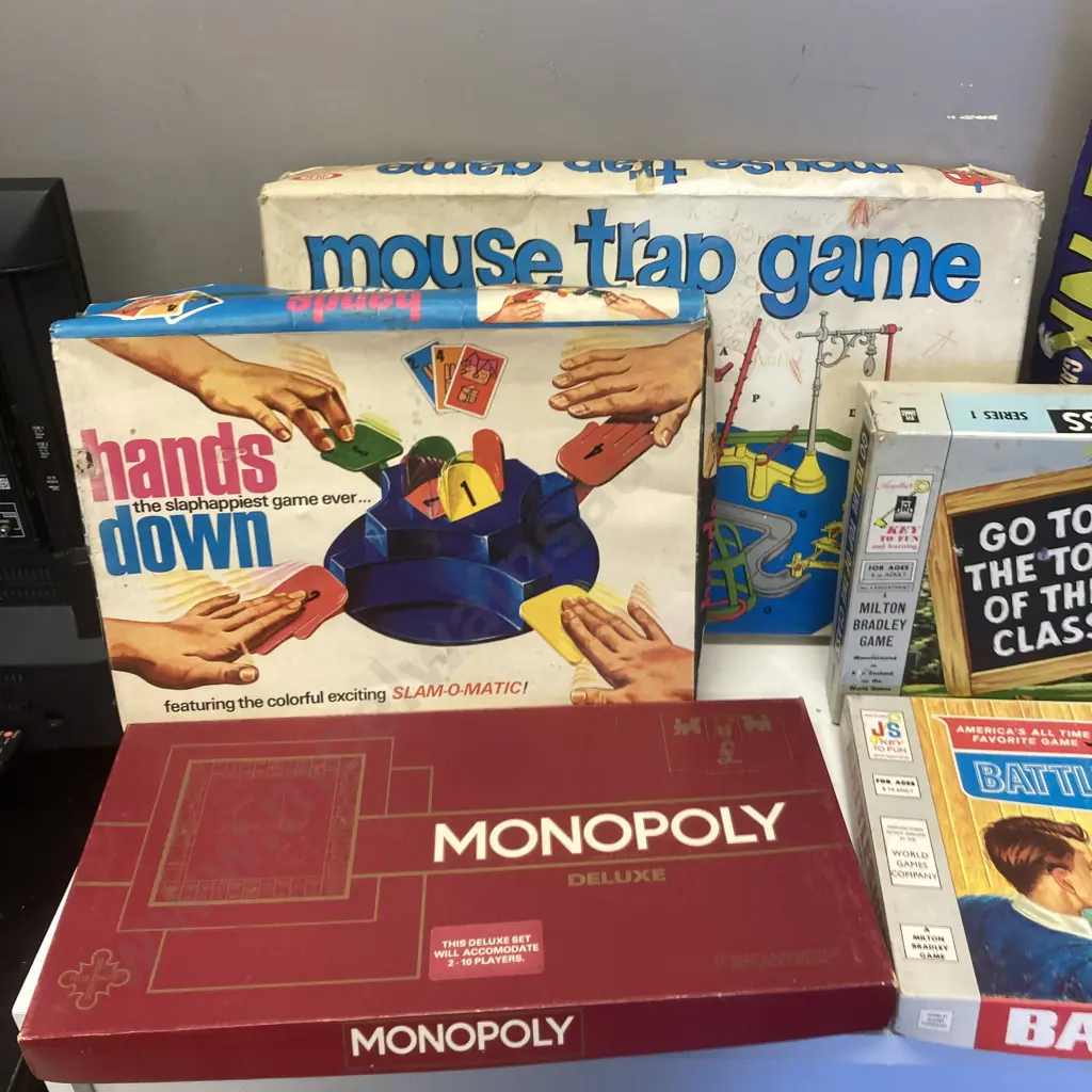 Assorted Vintage Games Image 1++
