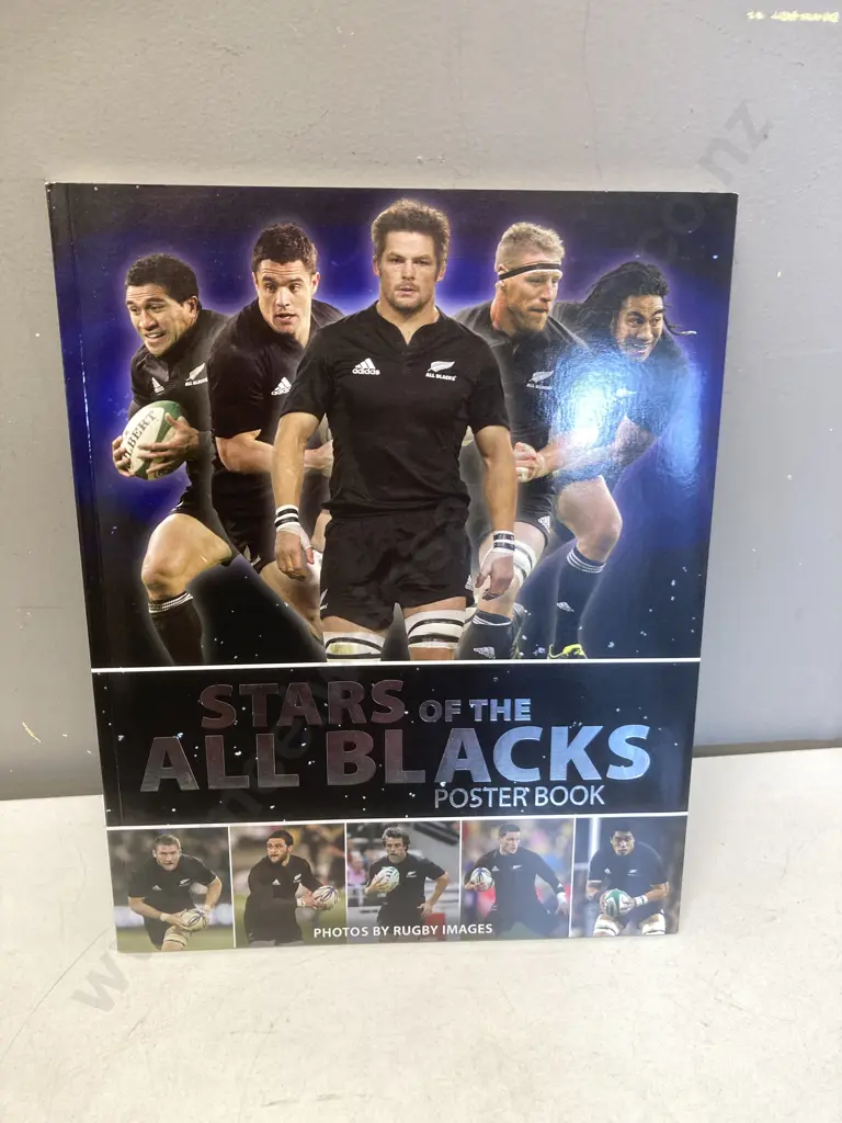 Rare 2011 Adidas Stars Of The All Blacks Poster Book Image 1++