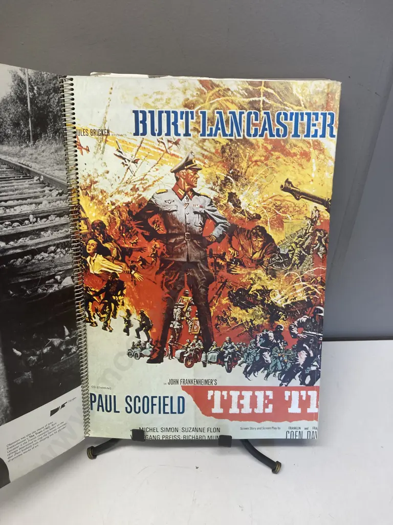 WAR MOVIES Tom Perlmutter 1974 First Edition, First Printing. Spiral Bound, New Jersey Castle Books. ISBN 0890090009 Image 1++