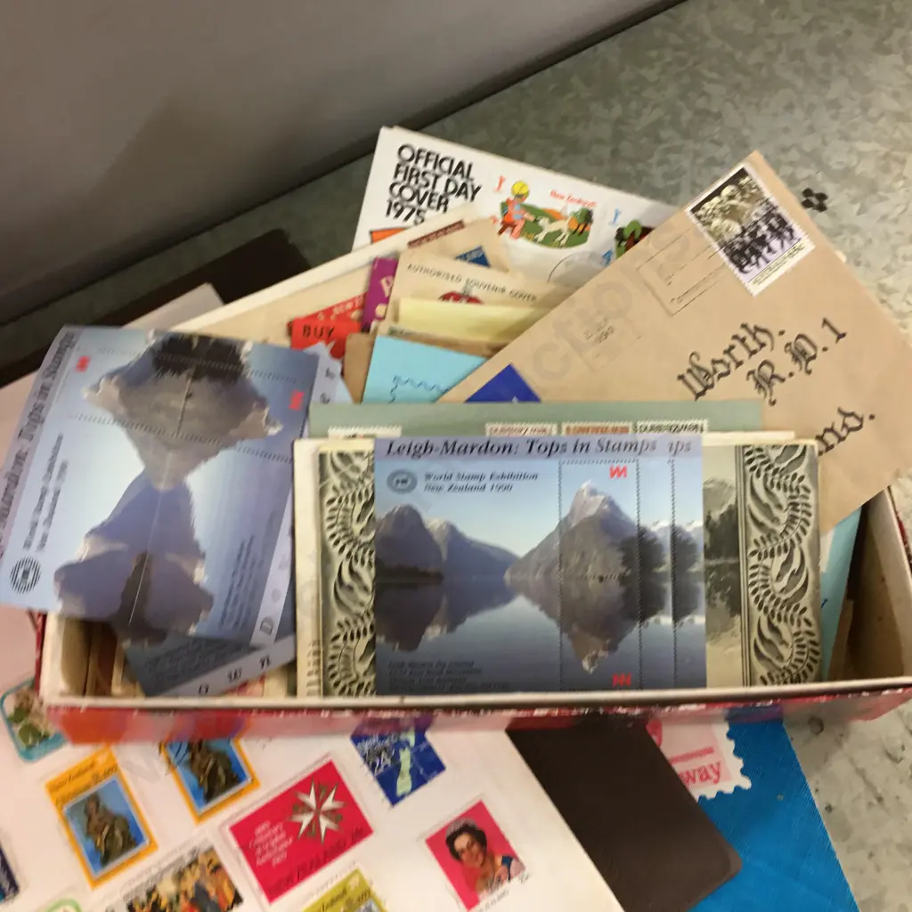 Selection Of Stamps & Albums Including First Day Covers Etc Image 1++