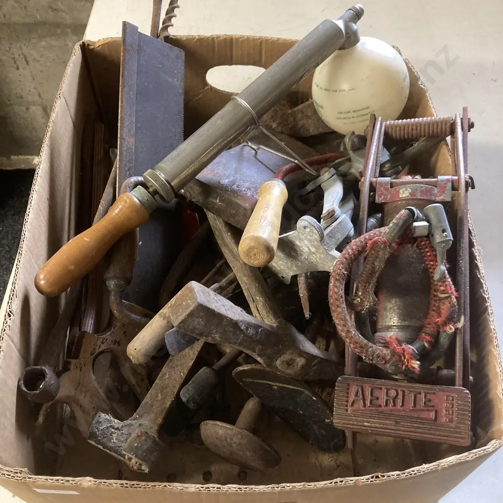 Box Lot Tools, Sprayer Etc Image 1++
