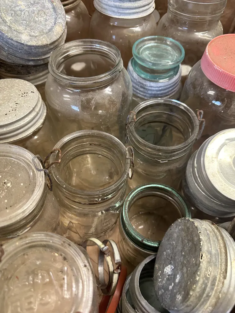 Assorted Vintage Jars Including Agee Image 1++